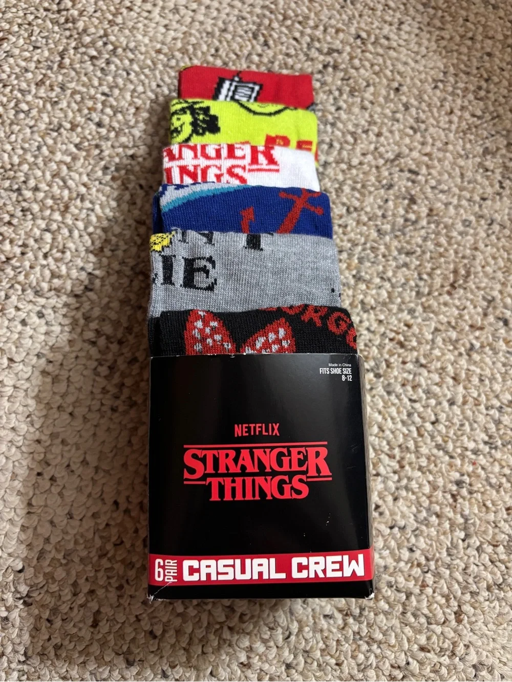 Netflix Stranger Things 6 Pair Crew Socks Men Size 8-12 Bioworld New